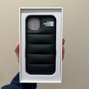 Urban Sophistication black puffer case.